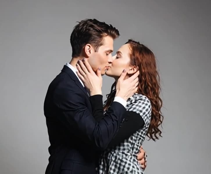 AI Kissing Example 3